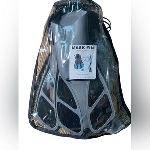 Brand New Mask Fin Snorkel Set SZ XL 9-13